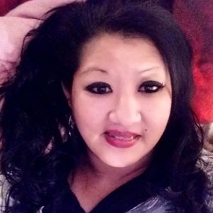 Meet your Posher, Julee